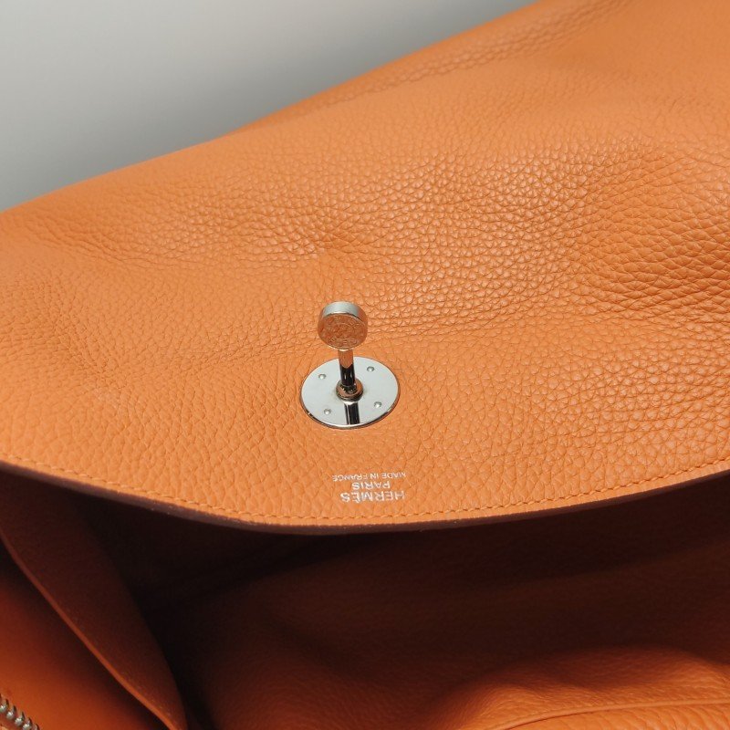 Hermes Lindy34旋扣單肩包Clemence（TC）牛皮銀扣93愛馬仕橙框R刻-15