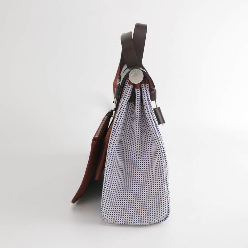 Hermes Herbag31馬鞍釘鎖扣斜挎包單肩包Hunter牛皮帆布銀扣彩色0G馬鞍紅Z刻-3