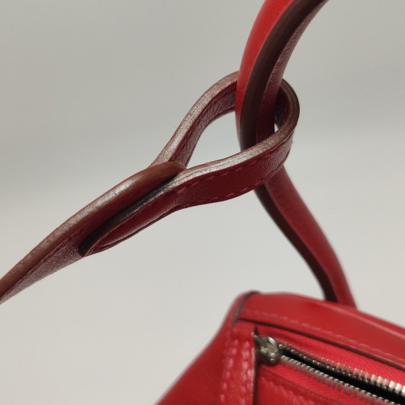 Hermes Lindy26旋扣單肩包Swift牛皮銀扣Q5國旗紅X刻-29