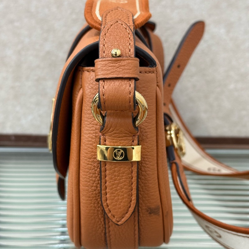 Louis Vuitton路易威登Pont 9 Soft 焦糖色斜挎包-2