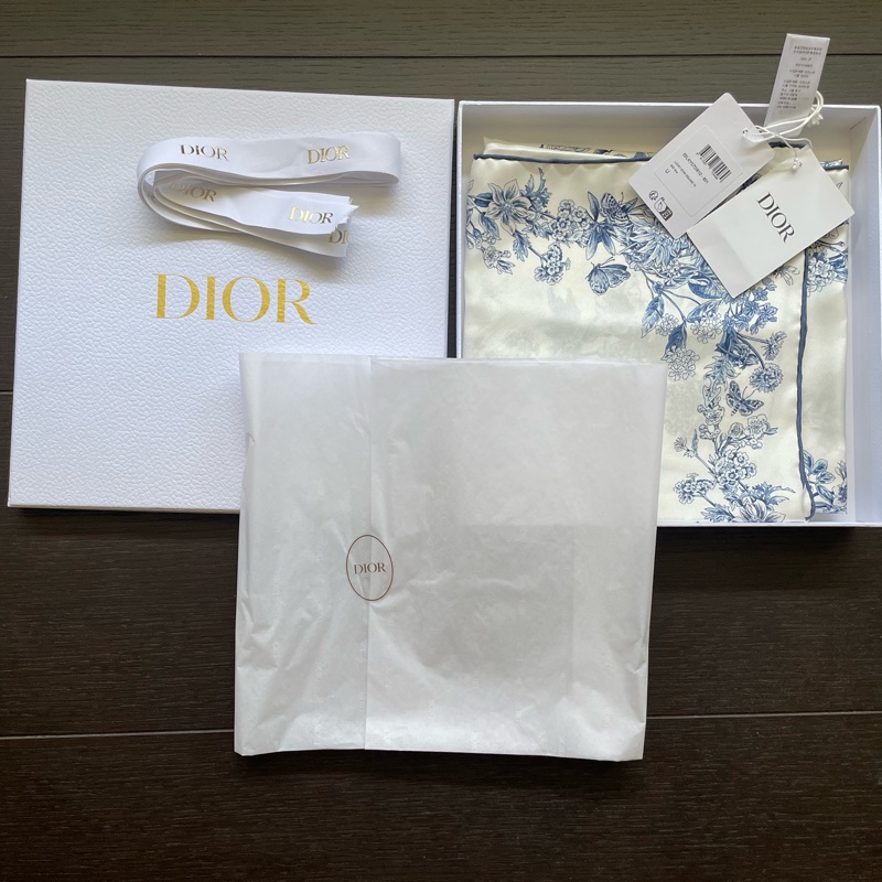 Dior 迪奧 經典 Lucky Star 70 真絲斜紋方巾絲巾 (全新全配/專櫃天花板級配件)-0