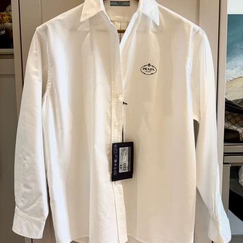 Prada 👍🏻 Oxford Shirt 100%Real, 90%New, size XL