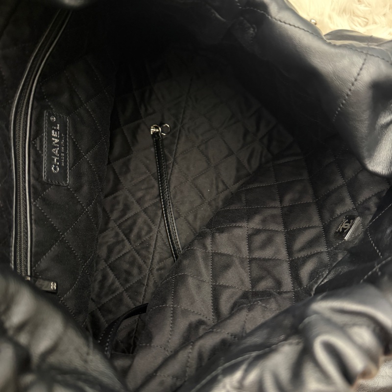 Chanel so black 22包-11
