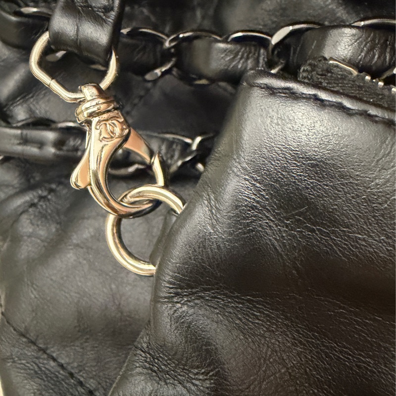 Chanel so black 22包-14