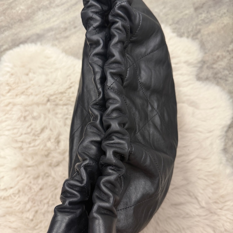 Chanel so black 22包-19