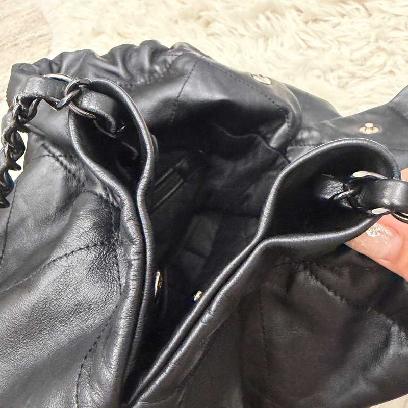 Chanel so black 22包-27