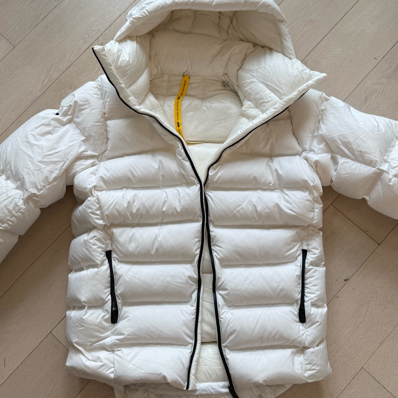 Moncler 👍🏻Goose Down Jacket ❄️ 100%Real,正罕有超暖❄️ 迫爆鵝絨！ 滑雪零度以下都得！ 最後圖有官網認證-9