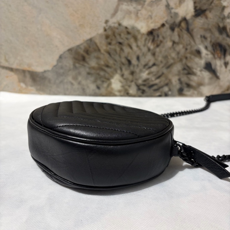 YSL Soblack黑鏈圓餅斜背包-5