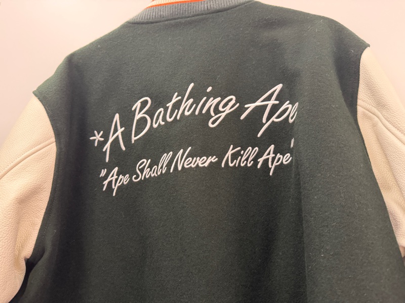BAPE 棒球厚外套-9