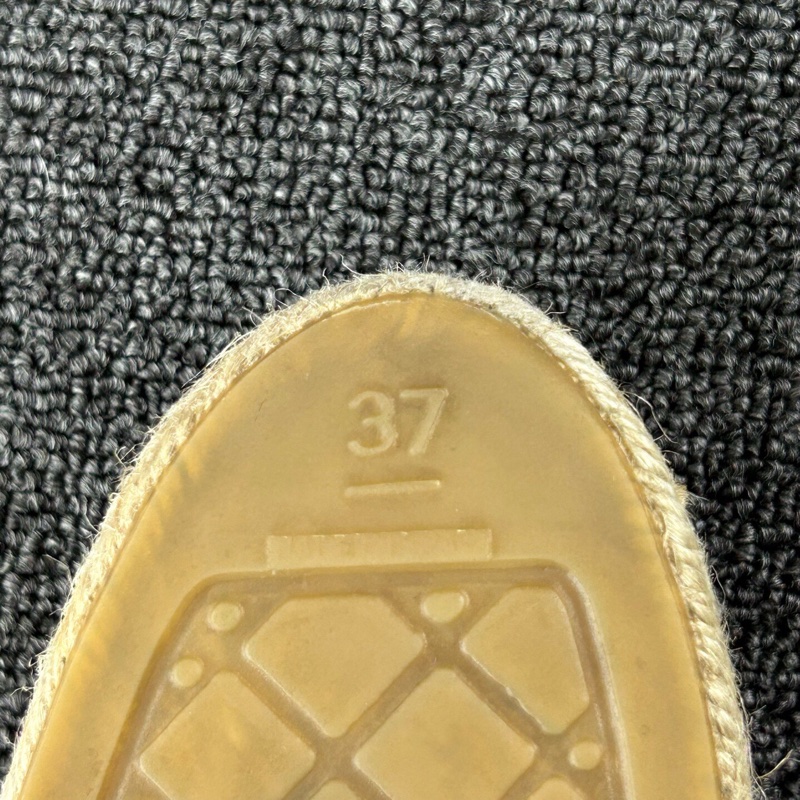 Chanel香奈兒粉色漁夫鞋 尺碼：37 碼 經典雙C大logo🧡-6