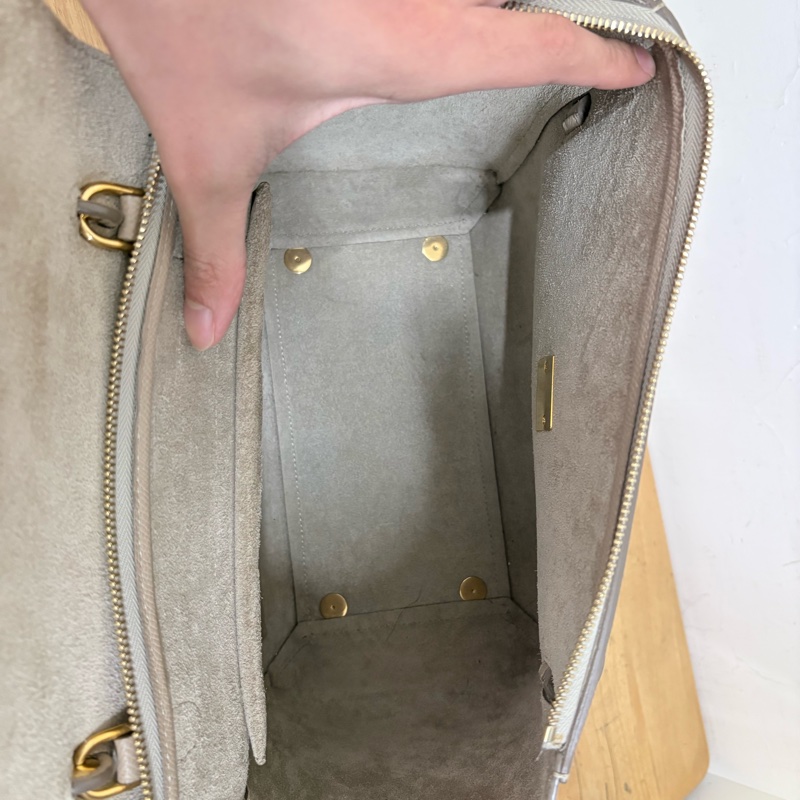 Celine belt bag mini 鯰魚包 肩背手提 米灰色-3