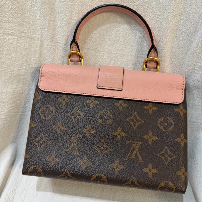 LV locky BB鎖頭包(8.5成新）-1
