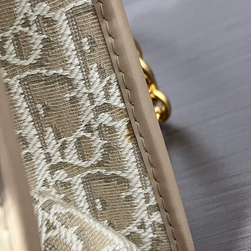 Dior/迪奧 中號蒙田30鏈條款 24編碼-18