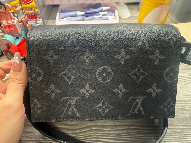 louisvuitton  路易威登 Steamer男士  隨身錢包-1