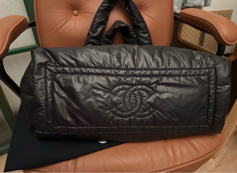Chanel 羽絨 tote-3