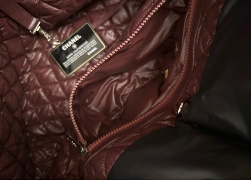 Chanel 羽絨 tote-4