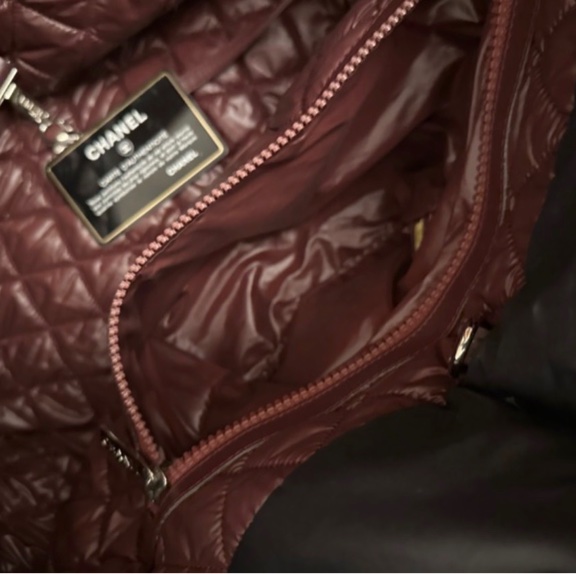 Chanel 羽絨 tote-10