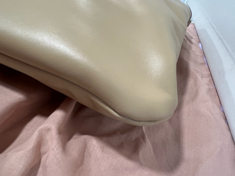 全新Miu miu  IVY BAG奶茶-9