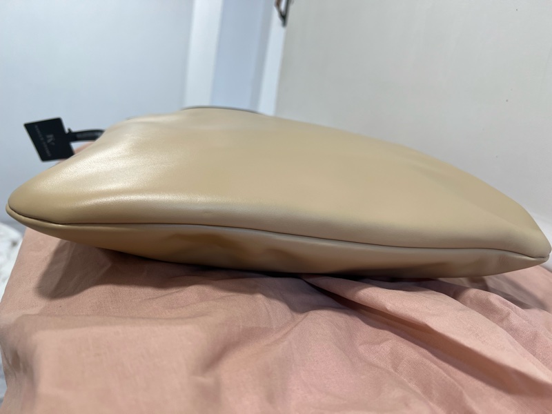 全新Miu miu  IVY BAG奶茶-10