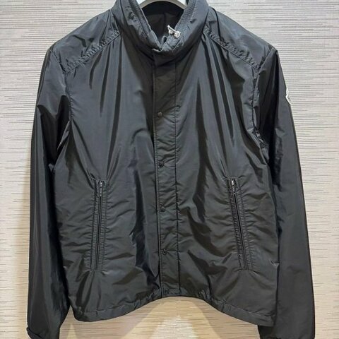 moncler 防水 尼龍 風衣 連帽 藏立領 外套 現貨 M ～ XL 原價44500
