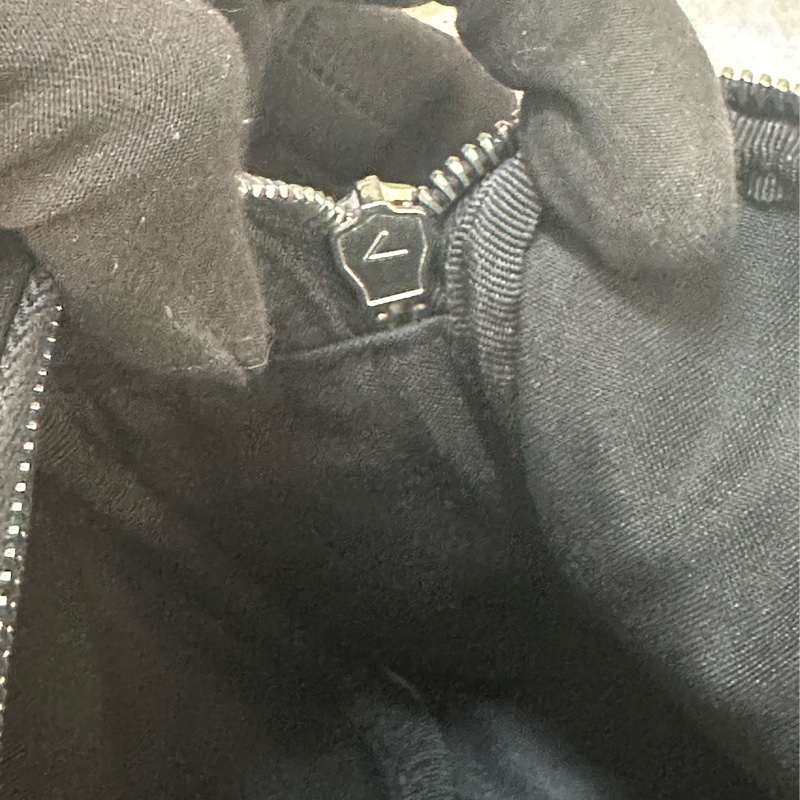 Bally 經典黑白背帶腰包-7