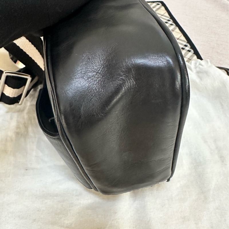 Bally 經典黑白背帶腰包-18