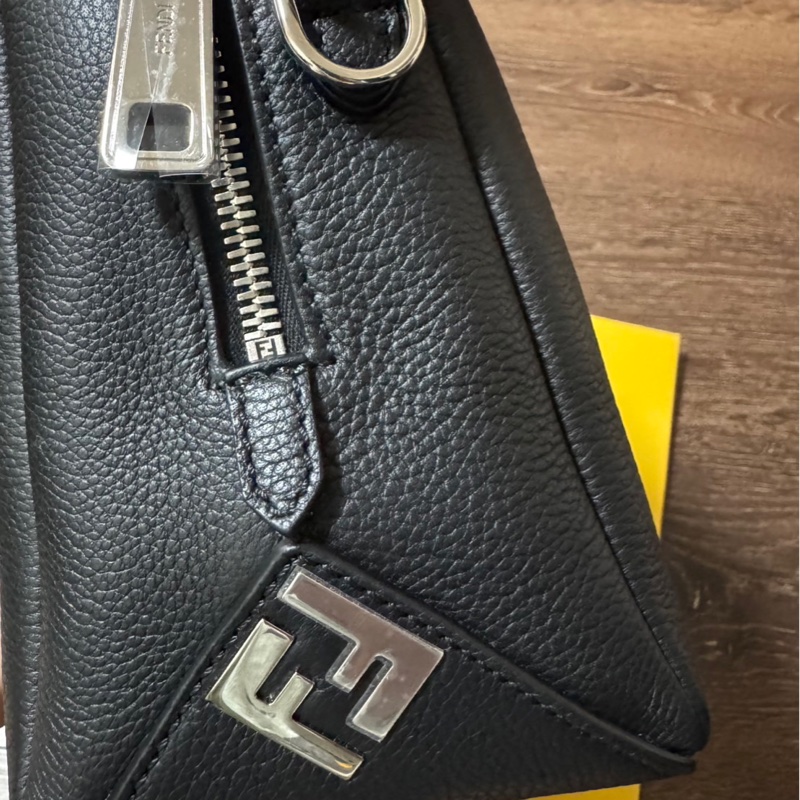 芬迪 FENDI Lui肩背包-7