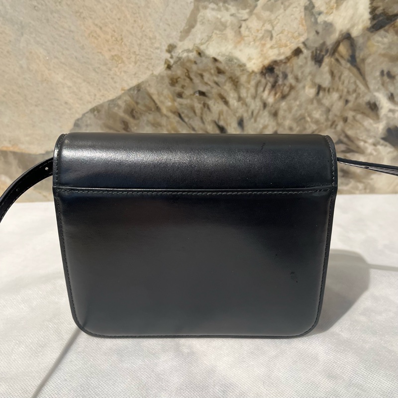 Balenciga黑牛皮B Bag風琴掀蓋側背包-3