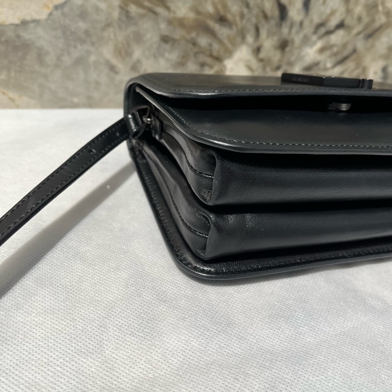 Balenciga黑牛皮B Bag風琴掀蓋側背包-5