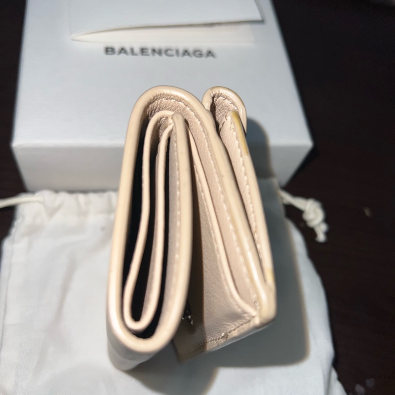 BALENCIAGA三折小短夾-8