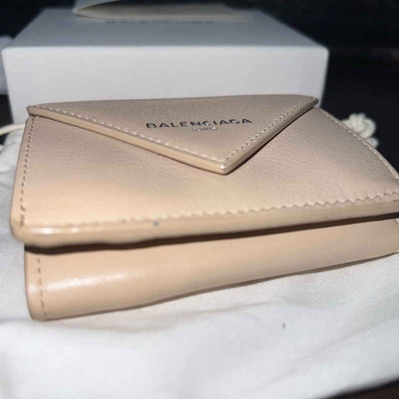 BALENCIAGA三折小短夾-9