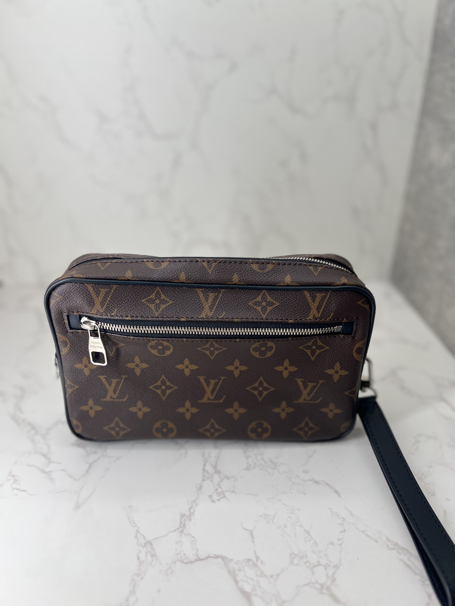 香緹國際精品 LV 手拿包 1014-6