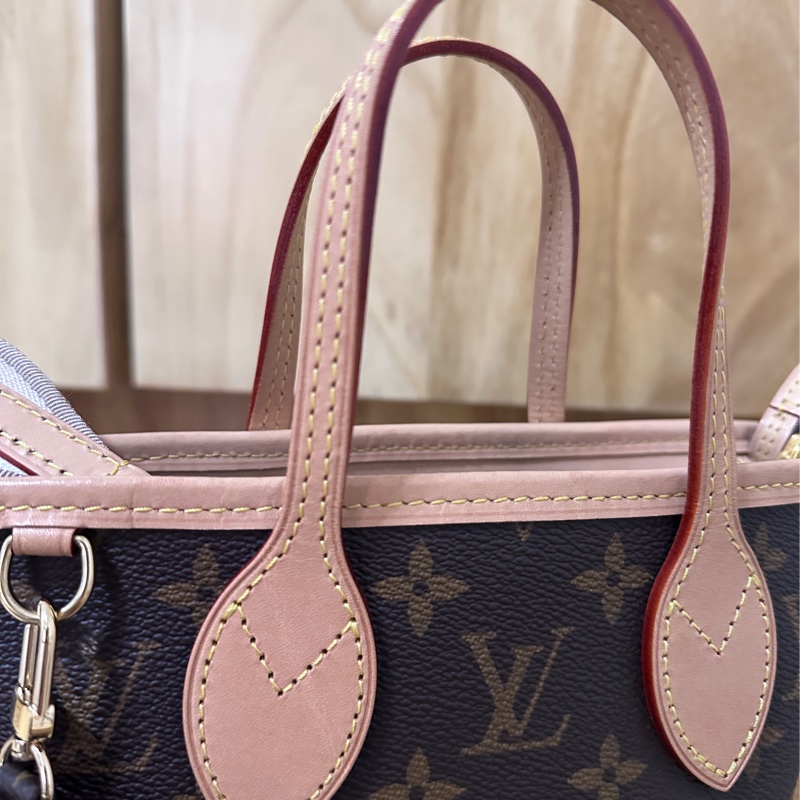 LV Neverfull BB-22