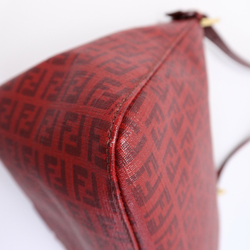 FENDI 塗層帆布Zucchino Mamma  Baguette肩背袋-12
