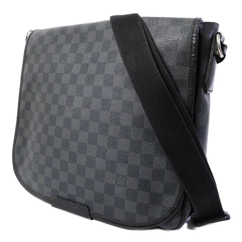 LOUIS VUITTON Damier Graghite Daniel MM銀扣肩背袋-2