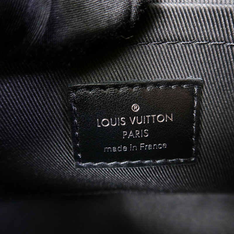 LOUIS VUITTON Monogram Eclipse Mini Soft Trunk肩背袋-5