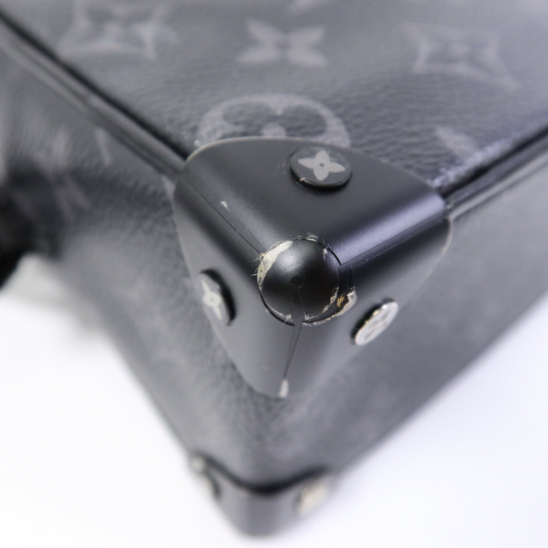 LOUIS VUITTON Monogram Eclipse Mini Soft Trunk肩背袋-9