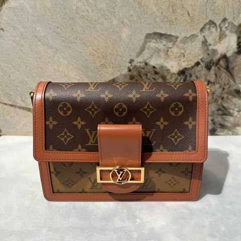 Louis Vuitton Monogrm Dauphine MM