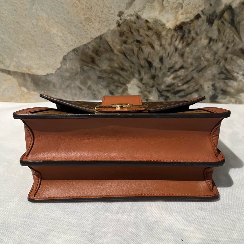 Louis Vuitton Monogrm Dauphine MM-4