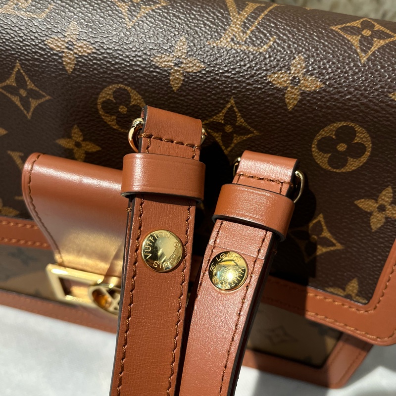 Louis Vuitton Monogrm Dauphine MM-8