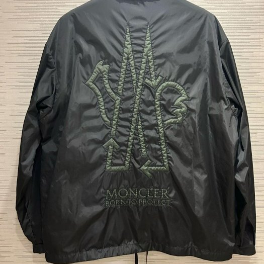 💎Han's house精品服飾💎MONCLER CLAUSIS 防水 尼龍 風衣 外套 現貨 原價37700-3