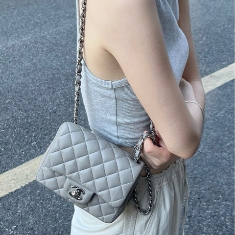 CHANEL 香奈兒方胖子霧面灰銀扣 小羊皮鏈條包 ☁️ 清冷霧灰｜正灰非偏綠灰