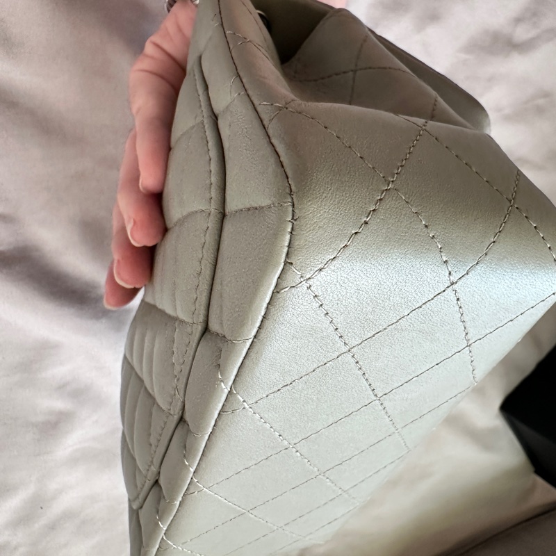 CHANEL 香奈兒方胖子霧面灰銀扣 小羊皮鏈條包 ☁️ 清冷霧灰｜正灰非偏綠灰-9
