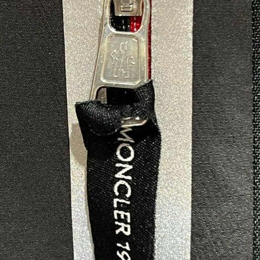 💎Han's house精品服飾💎Moncler 聯名 1952 機能 彈力尼龍 反光 防水 風衣  原價39500-5
