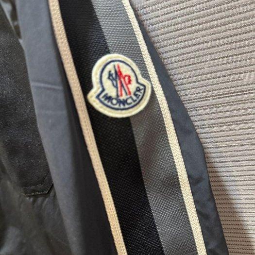 💎Han's house精品服飾💎moncler 風衣 外套 義大利製-3