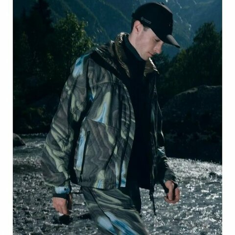 💎Han's house精品服飾💎moncler Peyrus 滑雪系列 高機能 風衣 連帽 外套 義大利製 可水洗 原價 62600