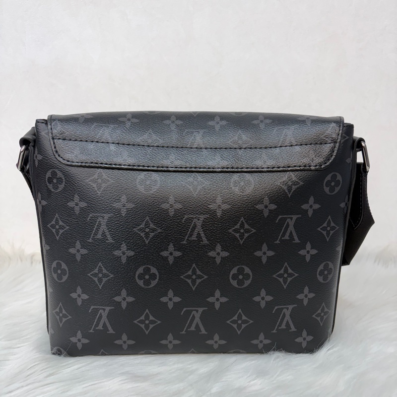 LV M46255 DISTRICT 黑色原花字紋老花 斜背包信差包郵差包記者包航空包-2