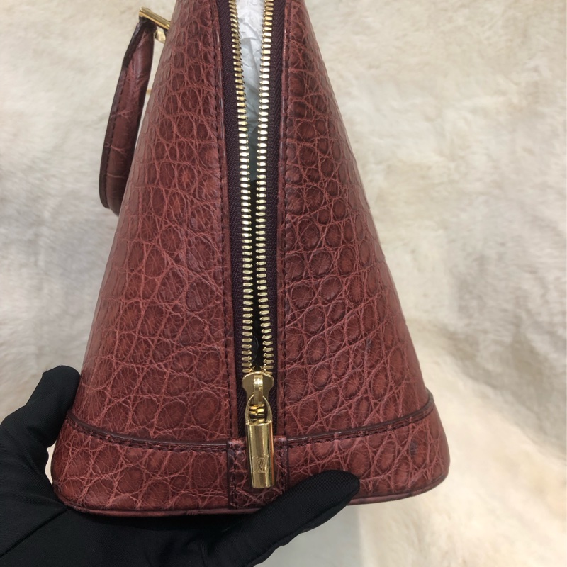 LV 啡紅色鱷魚皮 2Way Alma IA623-3