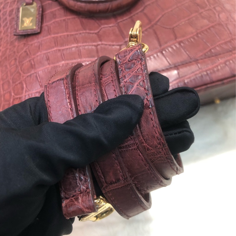 LV 啡紅色鱷魚皮 2Way Alma IA623-9