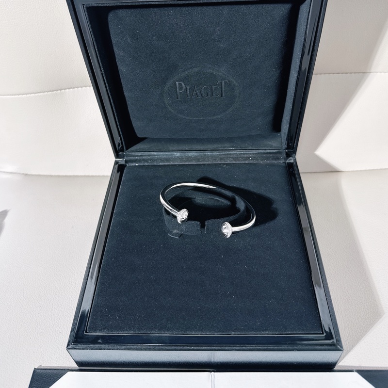 Piaget 伯爵possession時來運轉白金滾珠帶鑽手鐲，16 號-1